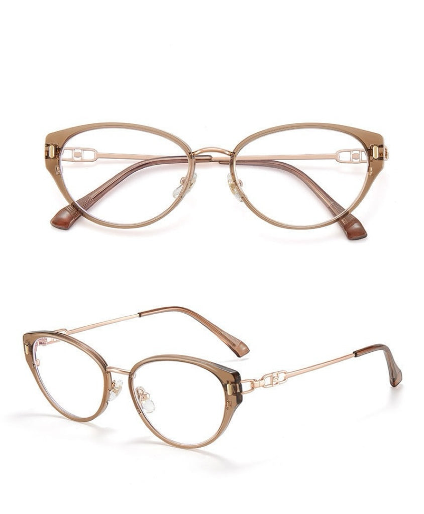 Lyrasses 2.0 Cat-Eye Frames Photochromic Glasses Available in Tortoiseshell / Tea Brown / Silver Black