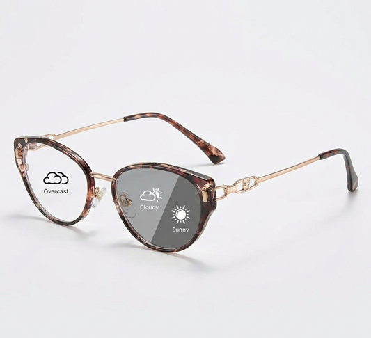 Lyrasses 2.0 Cat-Eye Frames Photochromic Glasses Available in Tortoiseshell / Tea Brown / Silver Black