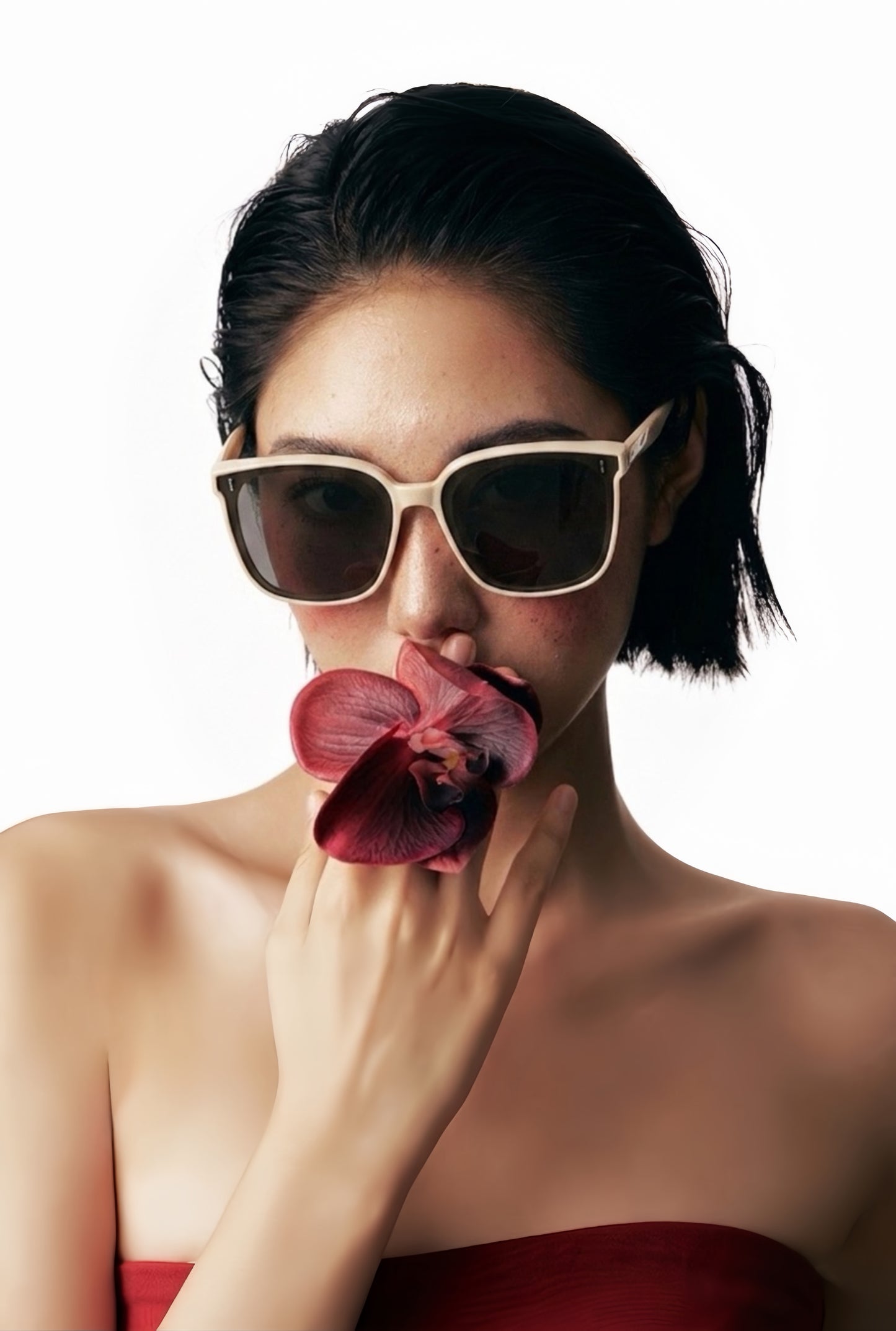 Lyrasses Luna Square Sunglasses